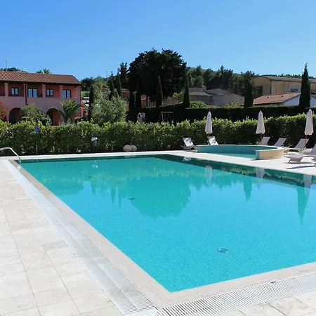 Aparthotel Le Corti Del Sole Venturina Terme