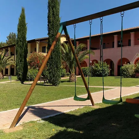 Le Corti Del Sole Aparthotel