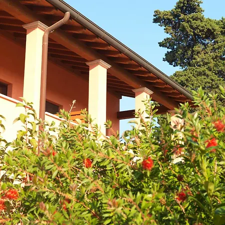 乐科尔蒂德尔索公寓式酒店 宛图里那