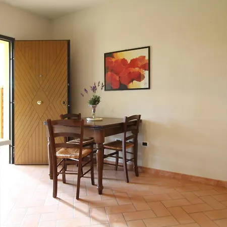 乐科尔蒂德尔索公寓式酒店 4* 宛图里那